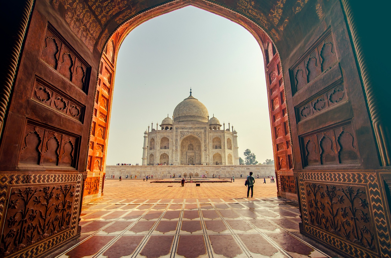 Golden Triangle India Travel Guide featuring Delhi, Agra and Jaipur
